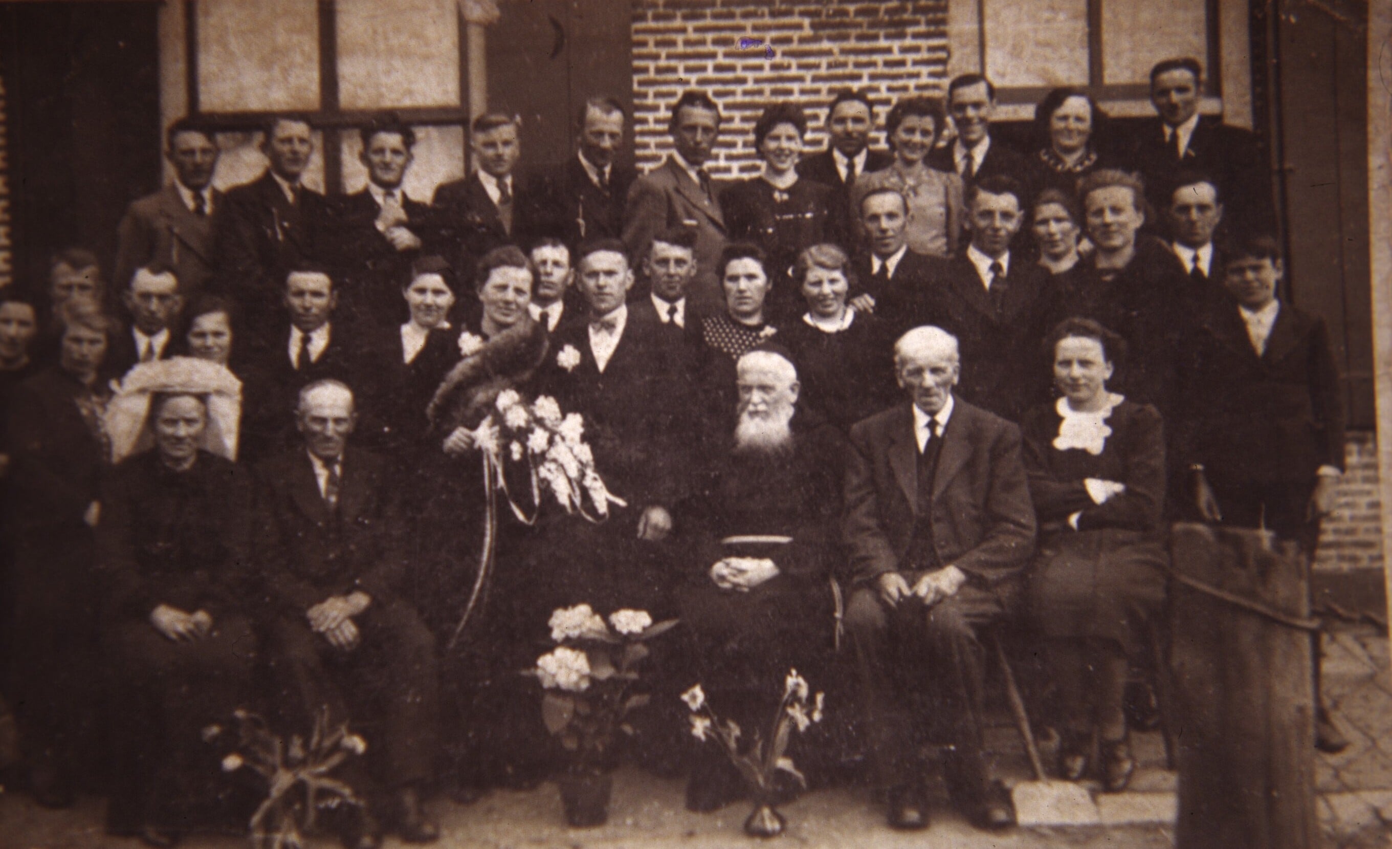 trouwfoto tante Lies 1944